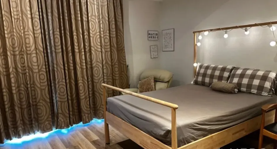 For rent 4 bedrooms townhouse in Sathon, Bangkok