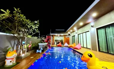 For sale 3 bedrooms villa in Cha Am, Phetchaburi