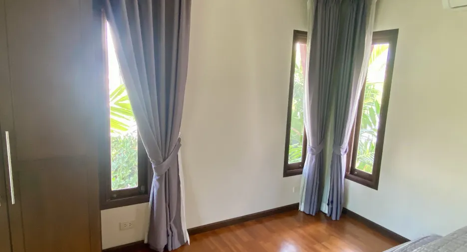 For sale 4 bedrooms house in Bang Khen, Bangkok