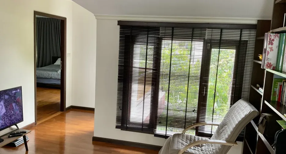 For sale 4 bedrooms house in Bang Khen, Bangkok