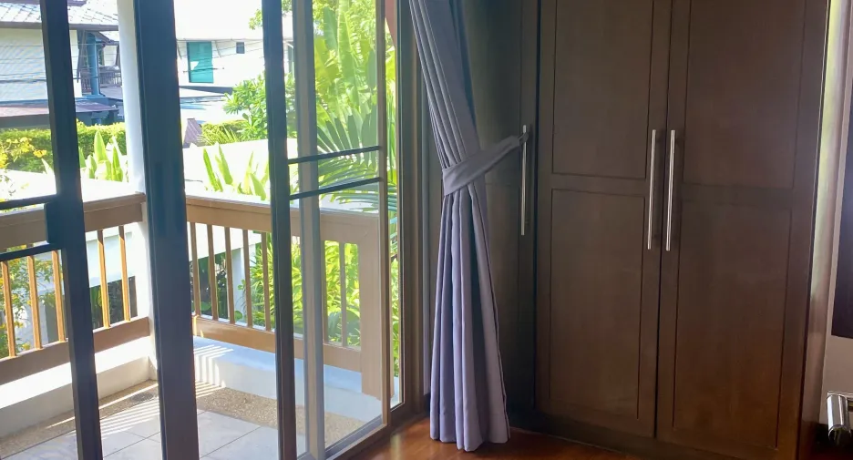 For sale 4 bedrooms house in Bang Khen, Bangkok
