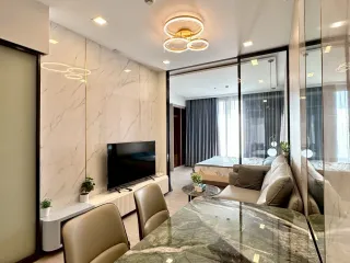 For rent 1 bed condo in Huai Khwang, Bangkok