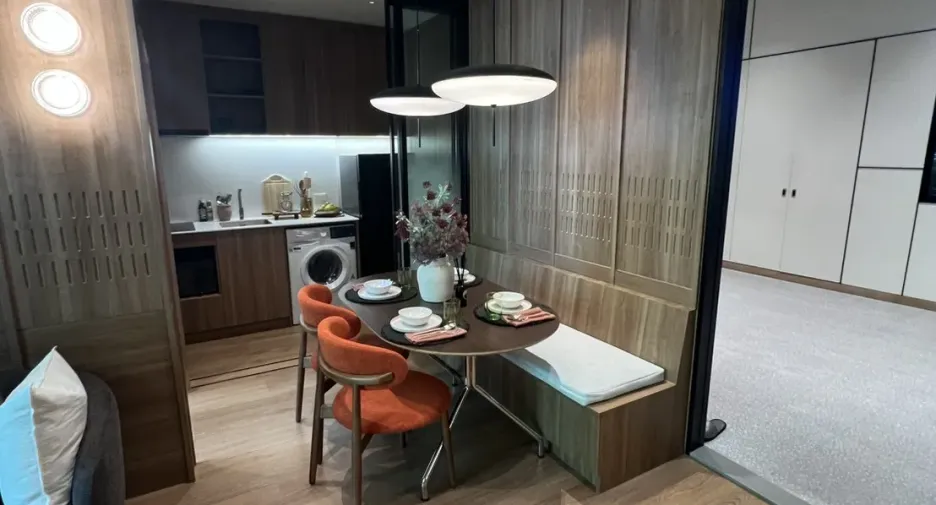 For sale 4 bedrooms condo in Ratchathewi, Bangkok