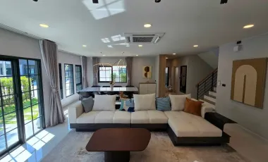 For rent 5 bedrooms house in Bang Phli, Samut Prakan
