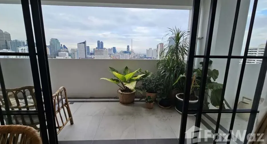 For rent 3 ベッドルーム condo in Watthana, Bangkok