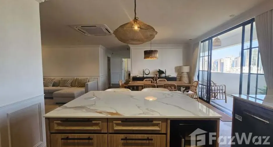 For rent 3 ベッドルーム condo in Watthana, Bangkok
