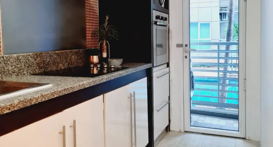For rent 2 bedrooms condo in Watthana, Bangkok