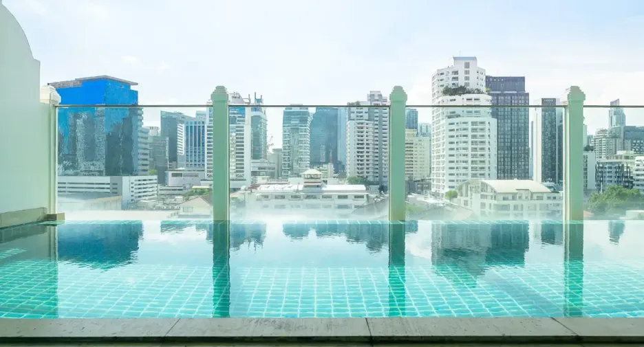 For rent 2 bedrooms condo in Watthana, Bangkok