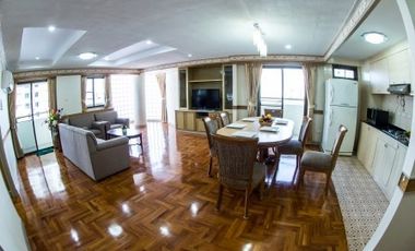 For rent 3 bedrooms condo in Watthana, Bangkok