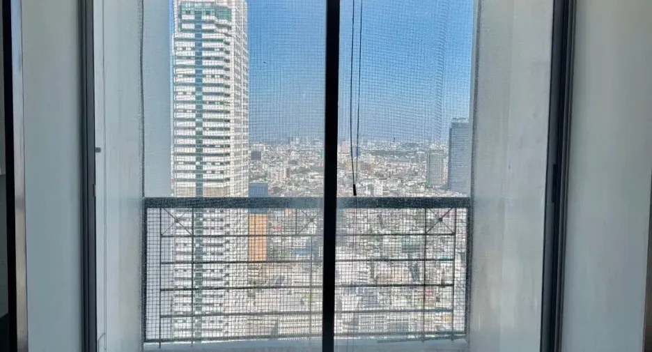 À vendre 2 chambres condo à Sathon, Bangkok
