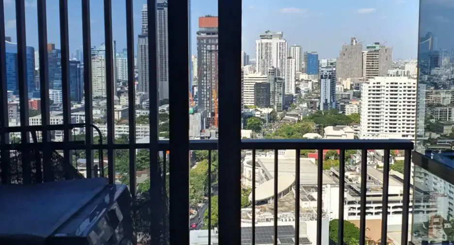 For rent studio condo in Watthana, Bangkok