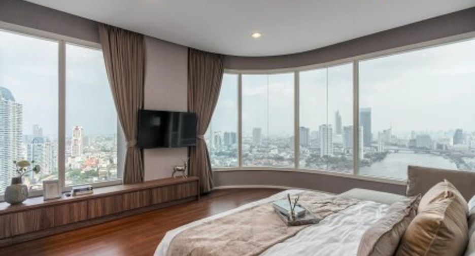For sale 3 bedrooms condo in Bang Kho Laem, Bangkok