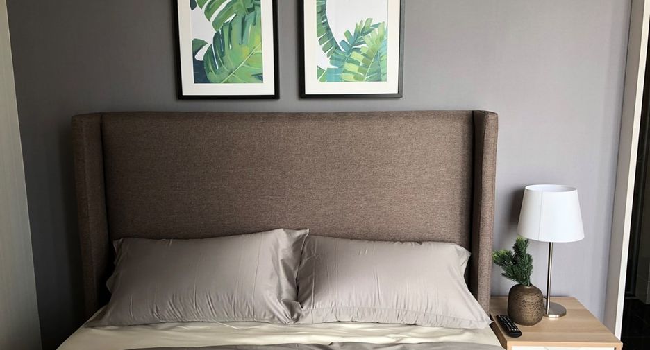 For sale 2 bedrooms condo in Khlong Toei, Bangkok
