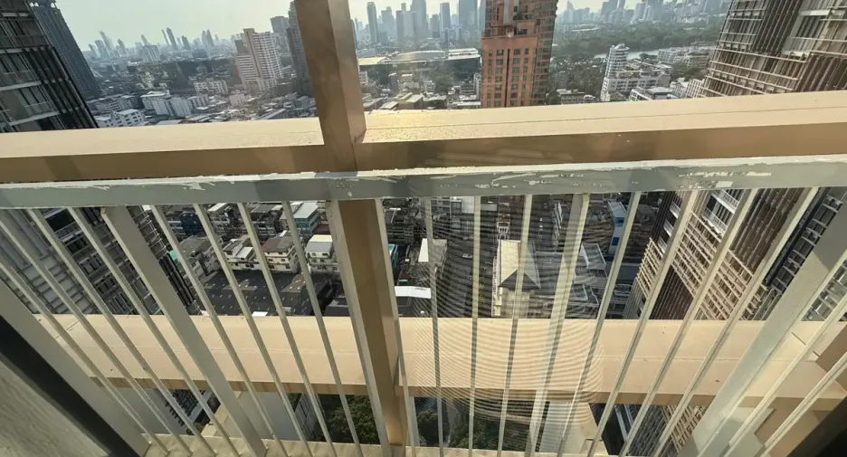 For rent and for sale 2 bedrooms condo in Khlong Toei, Bangkok