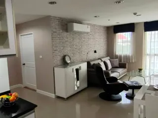 For rent 2 ベッドルーム condo in Khlong Toei, Bangkok