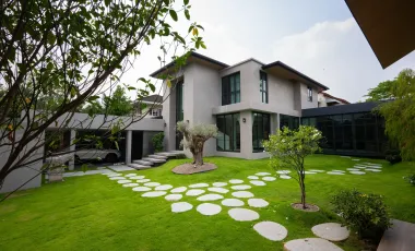 Villa zum Kauf mit 5 Zimmer in Thawi Watthana, Bangkok