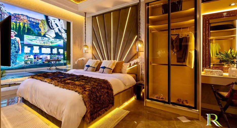 For sale 3 bedrooms condo in Bang Lamung, Chonburi
