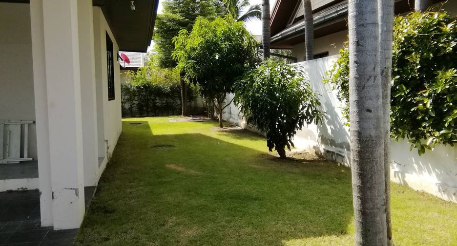 For rent 3 bedrooms house in Hua Hin, Prachuap Khiri Khan
