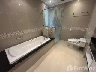 Apartamento en alquiler de 3 habitaciones en Watthana, Bangkok
