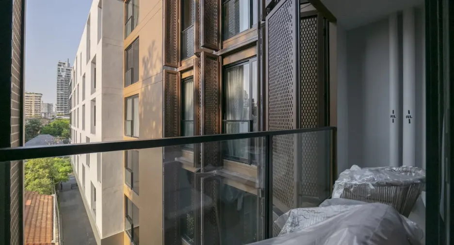 For rent 2 bedrooms condo in Khlong Toei, Bangkok