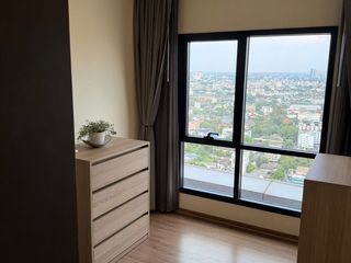 For rent 2 bedrooms condo in Bang Kapi, Bangkok