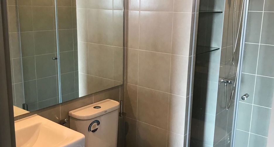 For rent 2 bedrooms condo in Bang Na, Bangkok