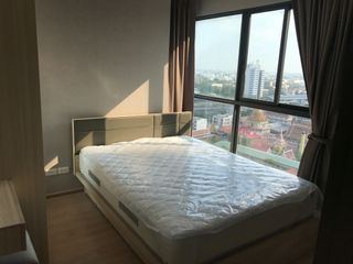 À louer 2 chambres condo à Bang Na, Bangkok
