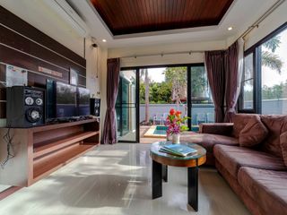 For rent 3 bedrooms villa in Mueang Krabi, Krabi