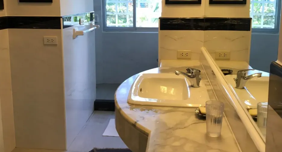 For rent 2 bedrooms condo in Hua Hin, Prachuap Khiri Khan