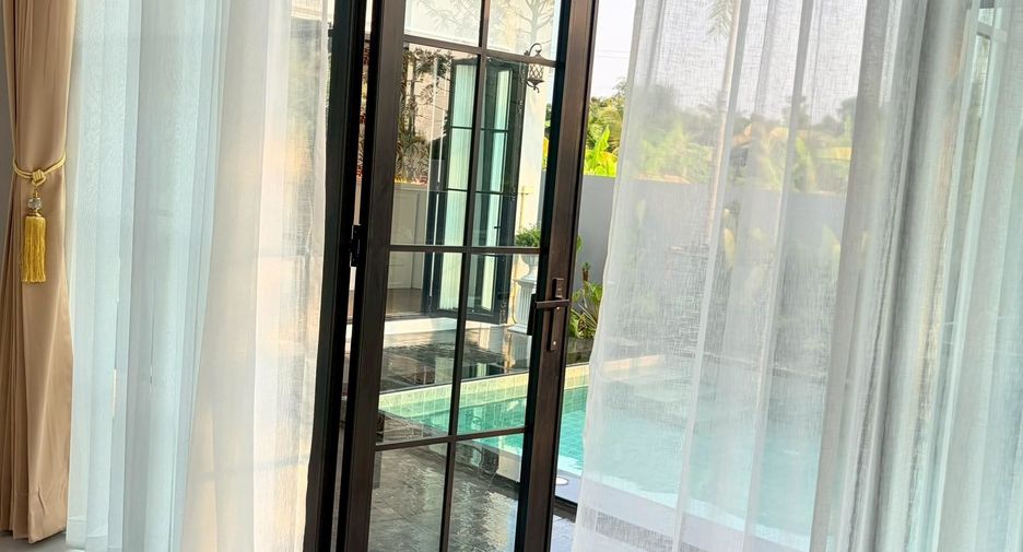À vendre 3 chambres villa à Saraphi, Chiang Mai