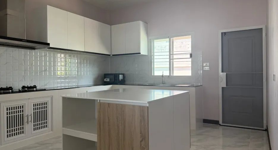 For sale 3 bedrooms house in San Sai, Chiang Mai