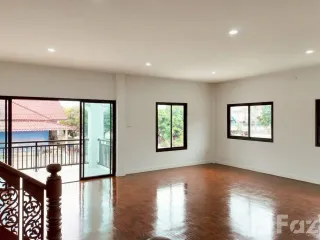 ขาย 3 ห้องนอน บ้านเดี่ยว ใน เมืองลำพูน, ลำพูน