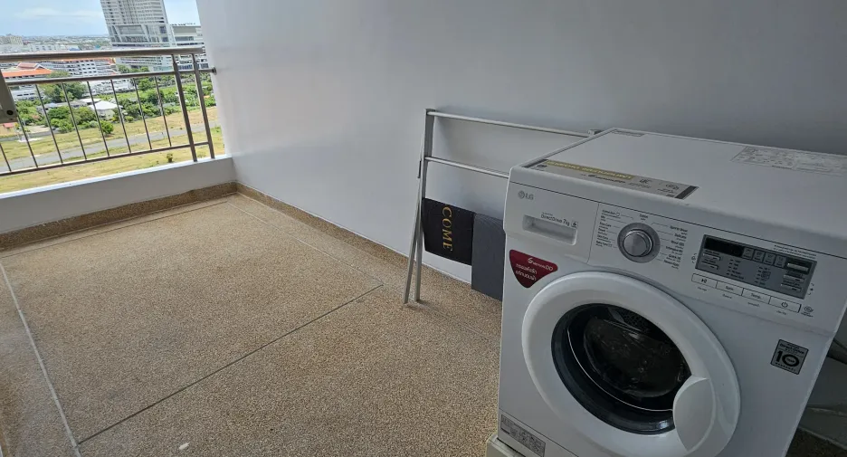 For rent 3 bedrooms condo in Bang Kho Laem, Bangkok