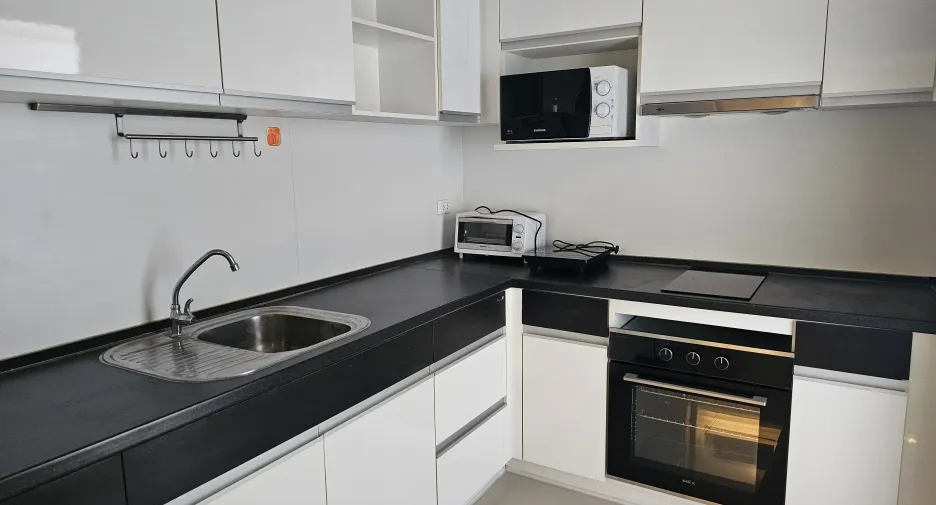 For rent 3 bedrooms condo in Bang Kho Laem, Bangkok
