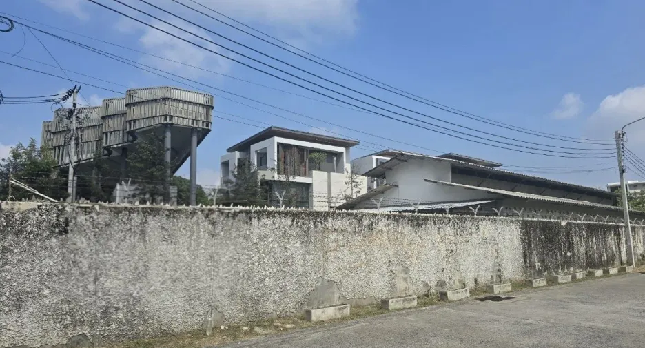 For rent studio house in Bang Na, Bangkok