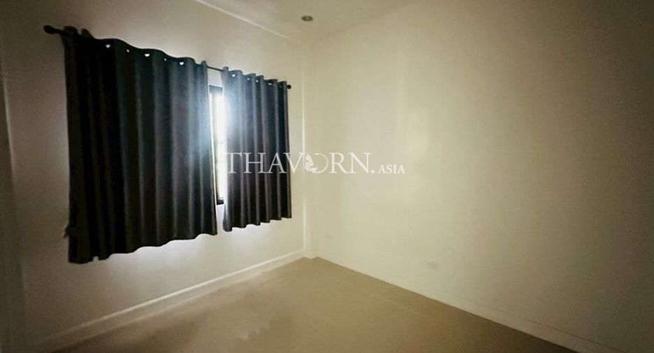 For sale 4 bedrooms house in Bang Lamung, Chonburi