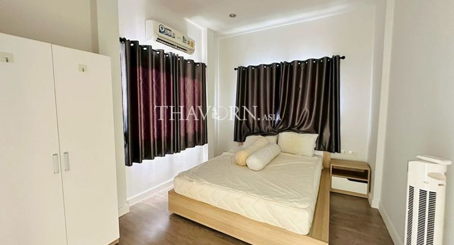 For sale 4 bedrooms house in Bang Lamung, Chonburi