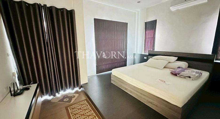 For sale 4 bedrooms house in Bang Lamung, Chonburi