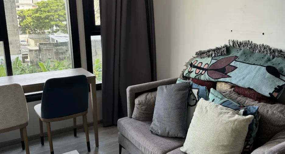 For sale and for rent 1 bed condo in Watthana, Bangkok