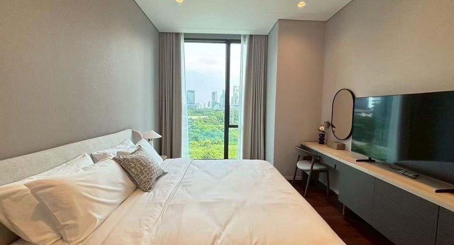 À louer 2 chambres condo à Pathum Wan, Bangkok
