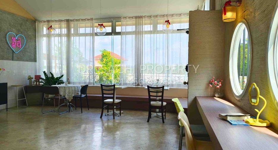 For sale 2 bedrooms house in Mueang Lamphun, Lamphun