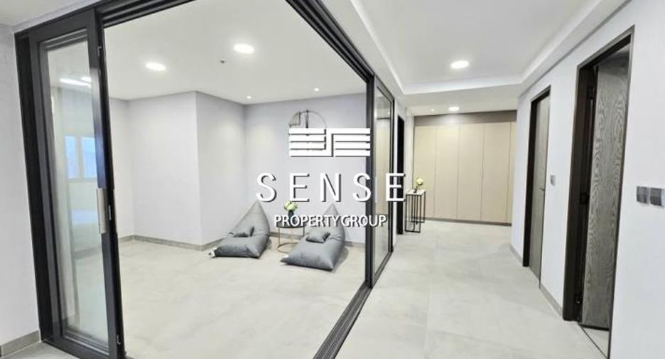 Condo en venta y en alquiler de 3 habitaciones en Khlong Toei, Bangkok