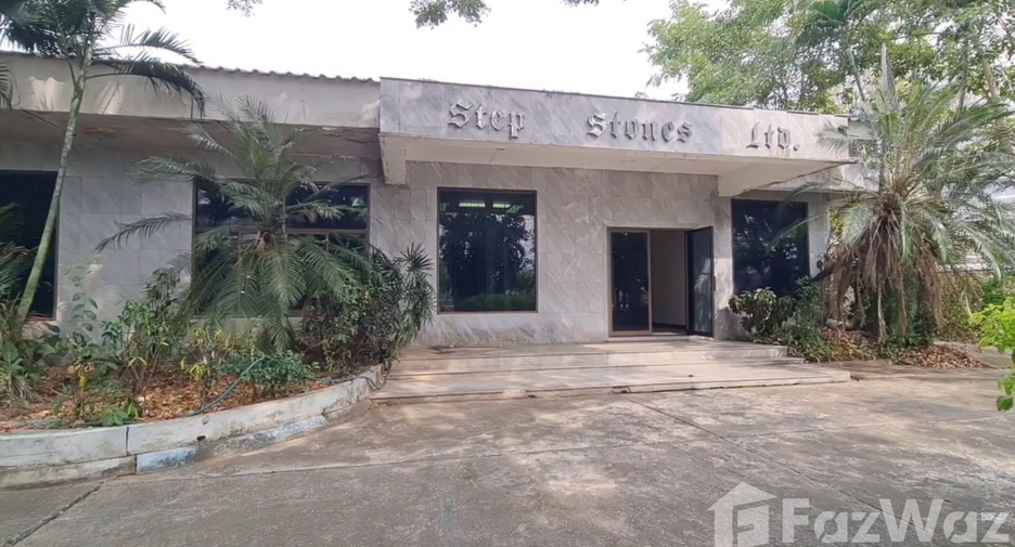For sale studio house in Mueang Lamphun, Lamphun