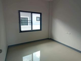 À vendre 3 chambres maison à Mueang Lamphun, Lamphun