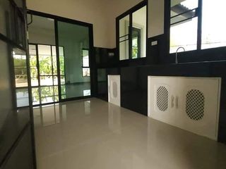 À vendre 3 chambres maison à Mueang Lamphun, Lamphun