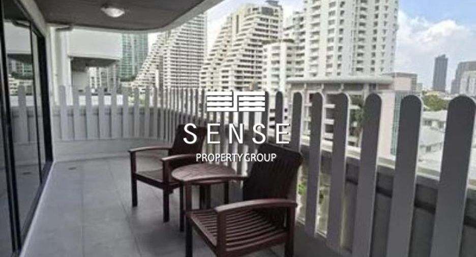 For rent 4 bedrooms condo in Watthana, Bangkok