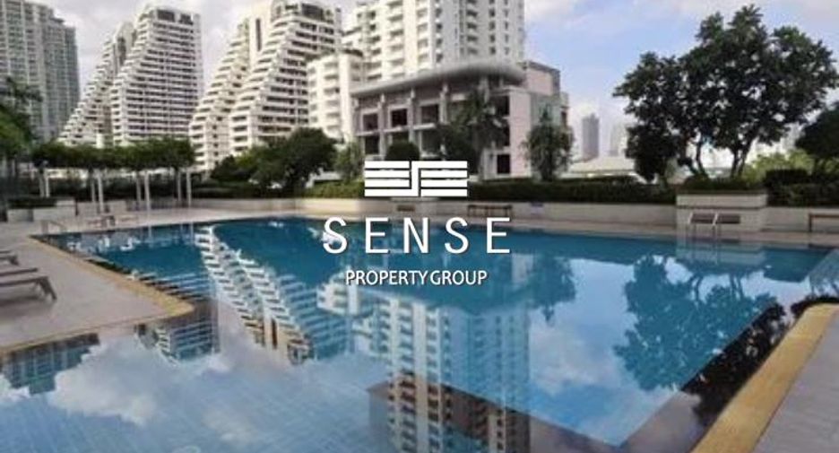 For rent 4 bedrooms condo in Watthana, Bangkok