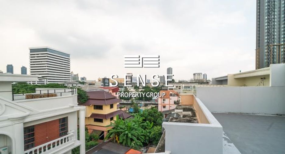 ให้เช่า 4 ห้องนอน คอนโด ใน วัฒนา, กรุงเทพฯ