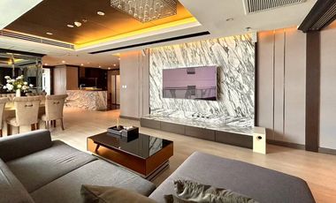 Condo en alquiler de 3 habitaciones en Watthana, Bangkok