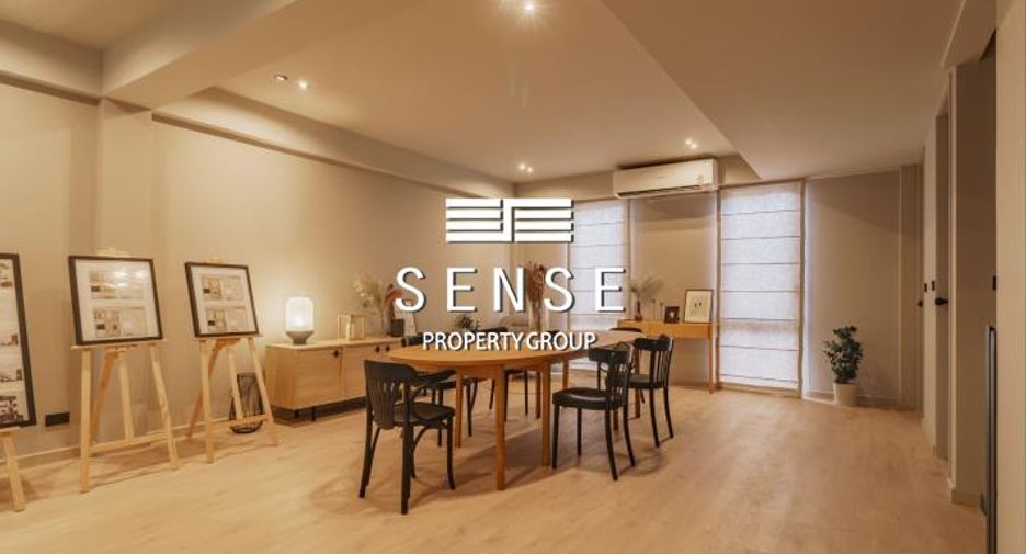 Casa adosada en venta de 4 habitaciones en Watthana, Bangkok